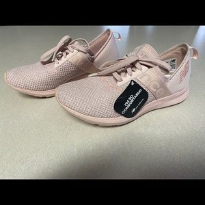new balance fuelcore nergize blush shoe